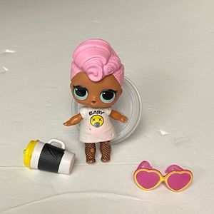 Lol Surprise Doll Grunge Grrrl Series confetti pop